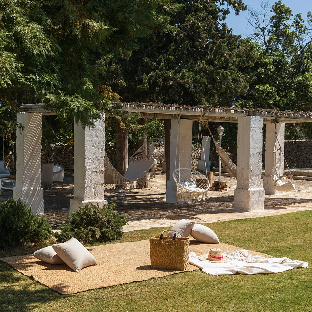 aia-e-giardini-mediterranei-01-mobile-masseria-eccellenza-fasano-puglia